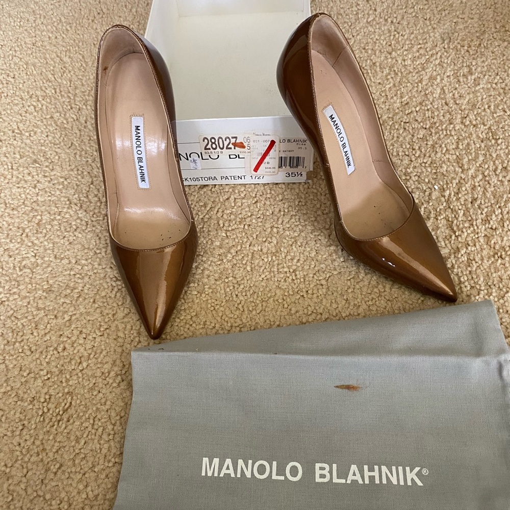 Manolo Blahnik stilletto